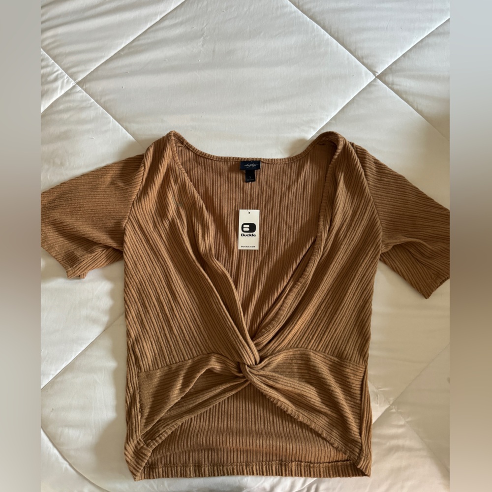 Brown top- buckle